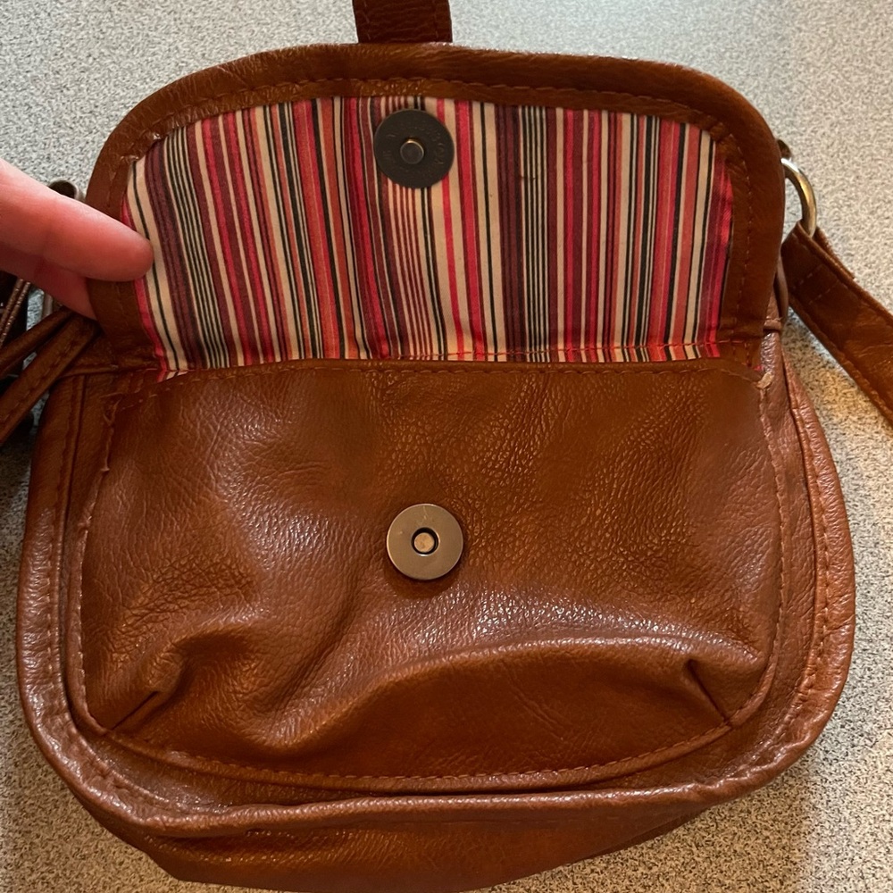 Payless Brown Faux Leather Crossbody Bag - Picture 4 of 11